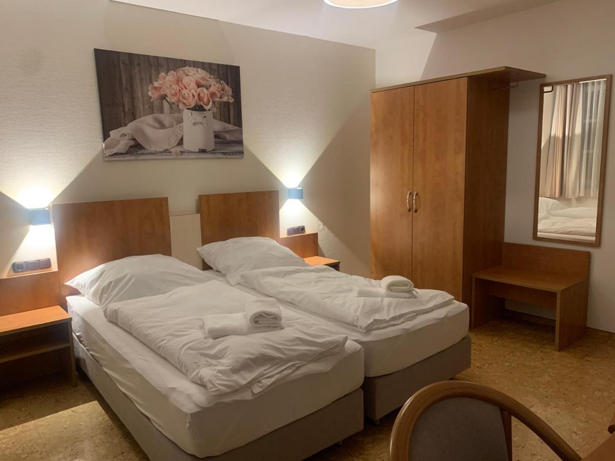 Hotel Gold'Ne Krone Oppenheim Exterior foto