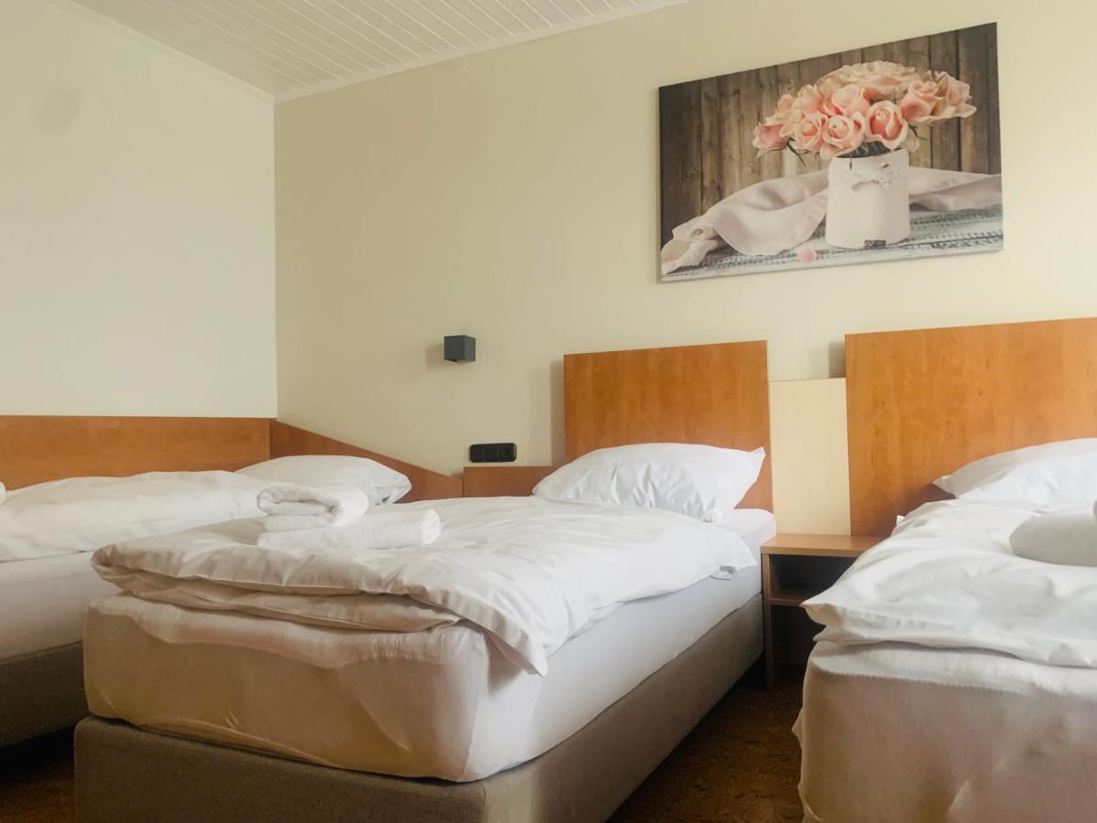 Hotel Gold'Ne Krone Oppenheim Exterior foto
